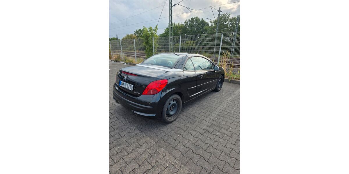 Peugeot 207 227.000 km 750 &euro; Köln 51061