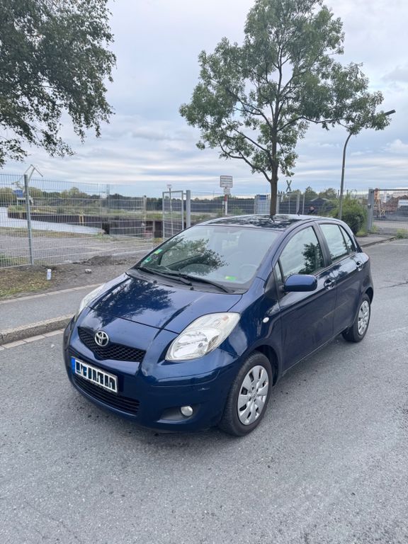 Toyota Yaris 92.100 km 5.250 € Dortmund 44339