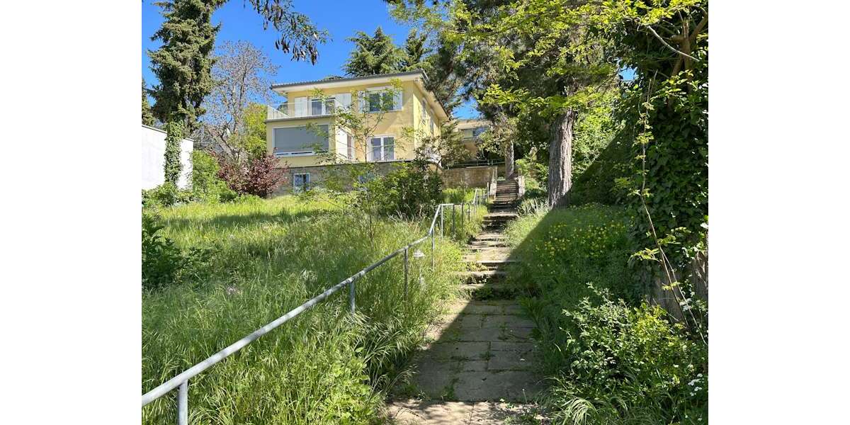 Einfamilienhaus Mainz Oberstadt - 7 Zimmer, 140 m&sup2;, 2.200&euro; | Angebot:26638556