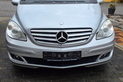 Mercedes-Benz B 200 242.000 km 2.800 &euro; Lieg 56290