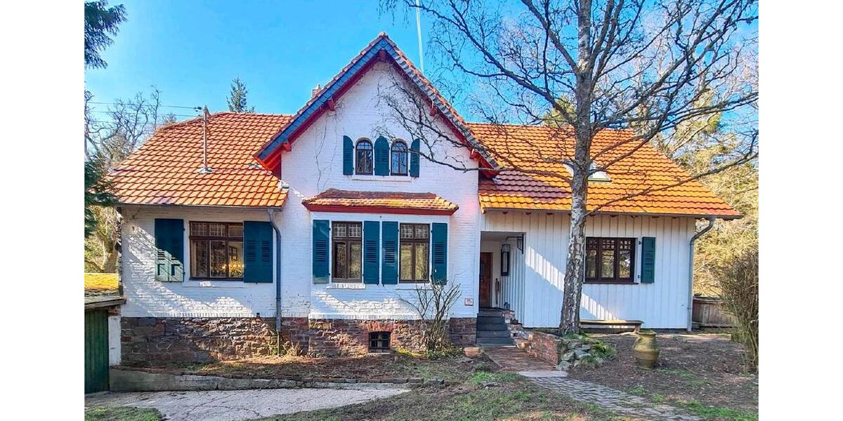 Villa Schleiden - 10 Zimmer, 281 m&sup2;, 450.000&euro; | Angebot:27428646