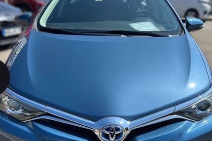 Toyota Auris Touring Sports 123.500 km 12.600 &euro; Allersberg 90584