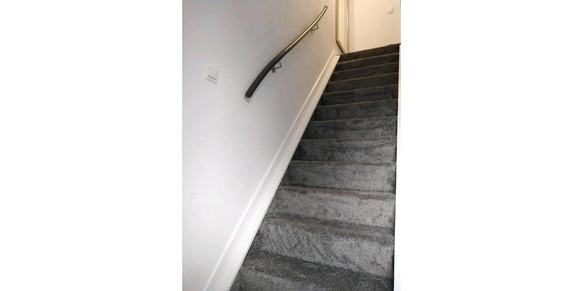 Doppelhaushälfte Bestwig - 2 Zimmer, 98 m&sup2;, 700&euro; | Angebot:25871384