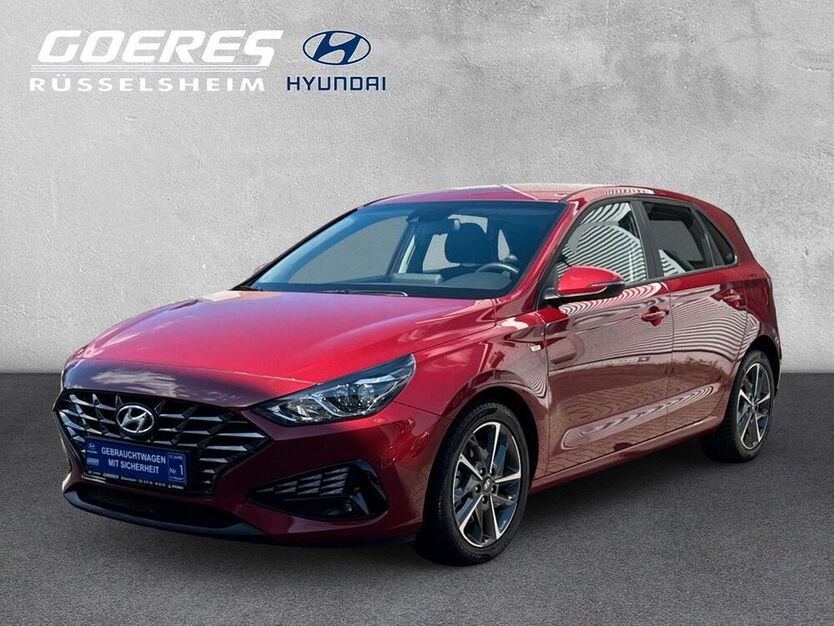 i30