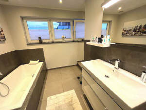 Pure Eleganz in Alt-Korschenbroich. Rarität! - Einfamilienhaus Korschenbroich | Angebot:27048380