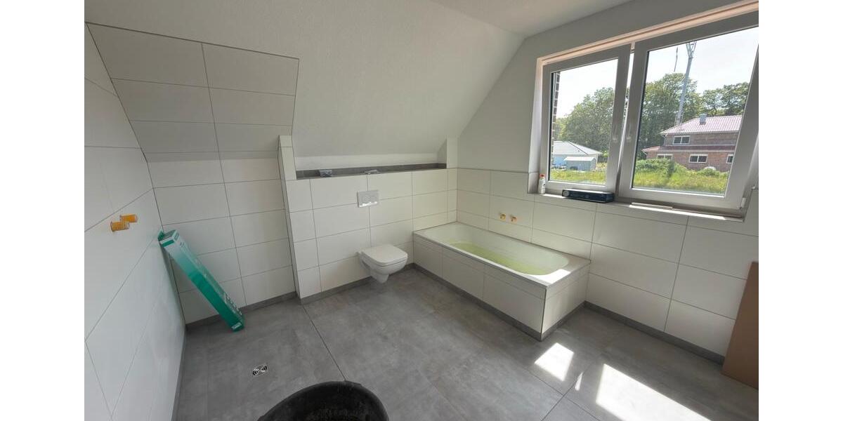 Doppelhaushälfte Neuenkirchen - 5 Zimmer, 130 m&sup2;, 1.300&euro; | Angebot:26723611