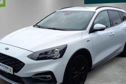 Ford Focus 60.643 km 16.990 € Regensburg 93055