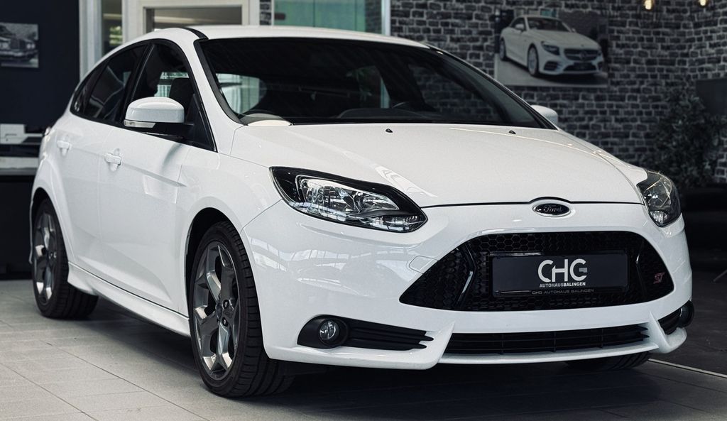 Ford Focus 138.800 km 10.680 &euro; Balingen 72336