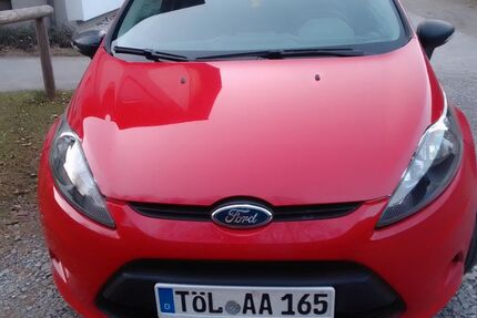 Ford Fiesta 149.000 km 700 &euro; kochel 82431
