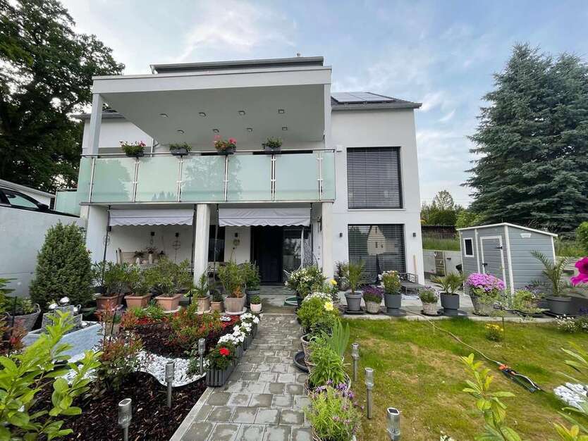 Haus zum Kaufen in Augsburg 1.690.000 € 401 m²