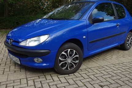 Peugeot 206 180.200 km 2.300 &euro; Fuldabrück 34277