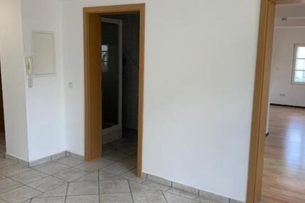 2 Zimmerwohnung im grünen ...und schnell in der City.....