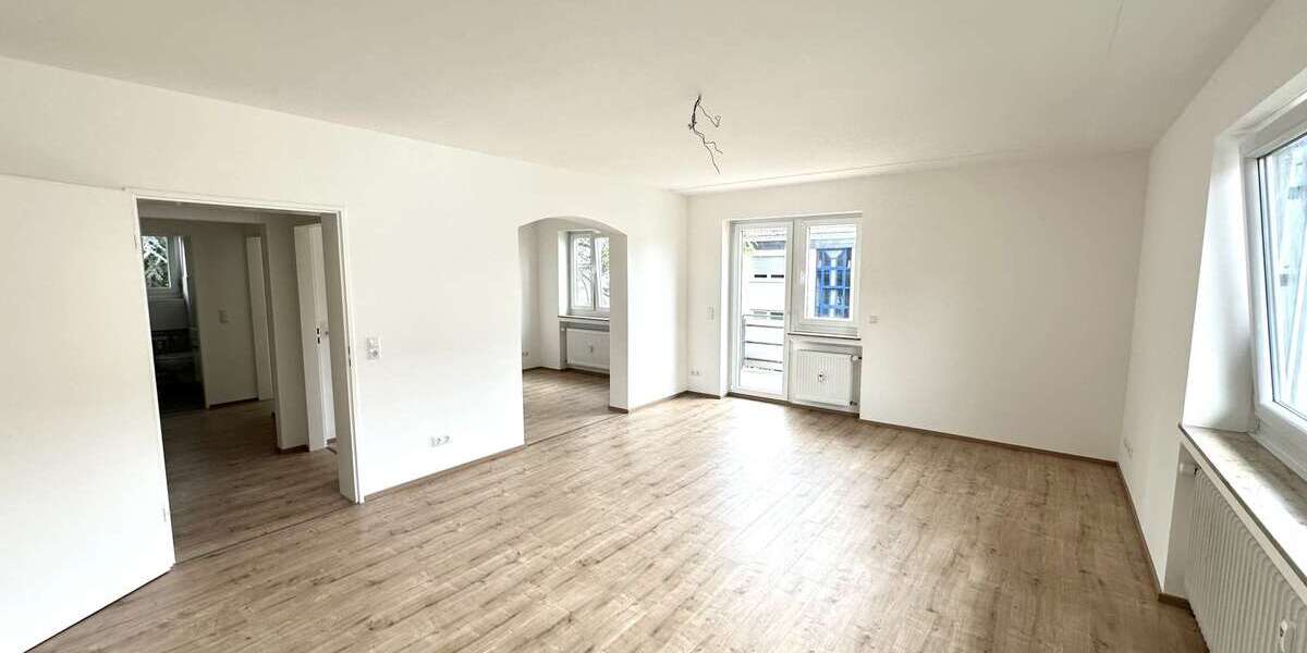 Etagenwohnung Kriftel - 3.5 Zimmer, 101 m&sup2;, 1.300&euro; | Angebot:27020433