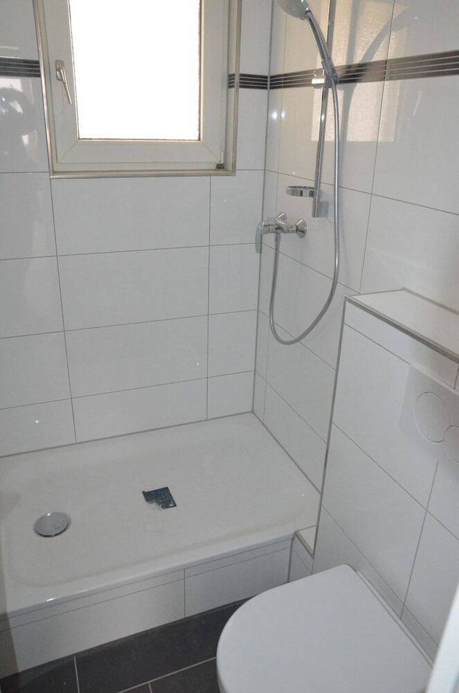 Moderne & helle 3 Zimmer Wohnung in ruhiger Lage in D-Benrath.