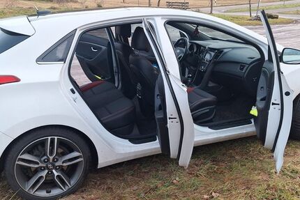 Hyundai Andere 68.000 km 13.500 &euro; Gossersweiler-Stein 76857