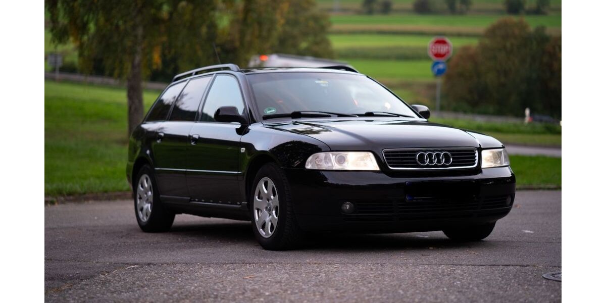 Audi A4 298.000 km 2.000 &euro; Finkenwerder - Hamburg 21129