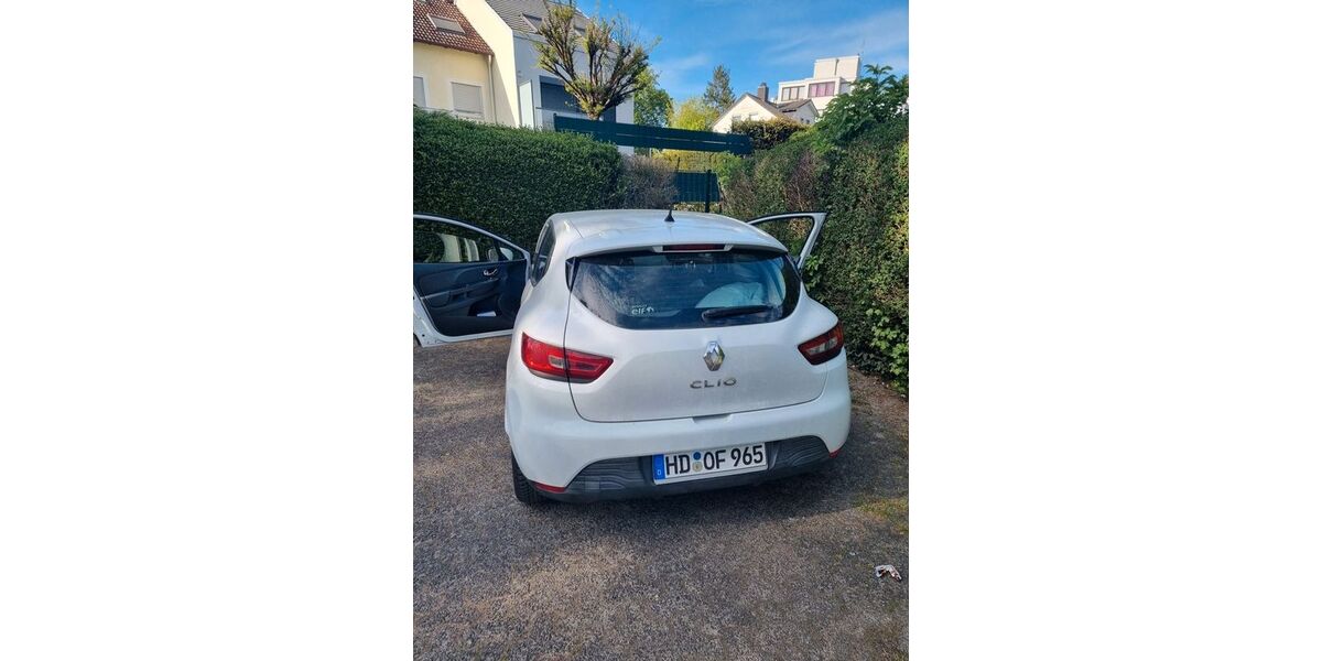 Renault Clio 145.000 km 4.900 &euro; Oberursel 61440