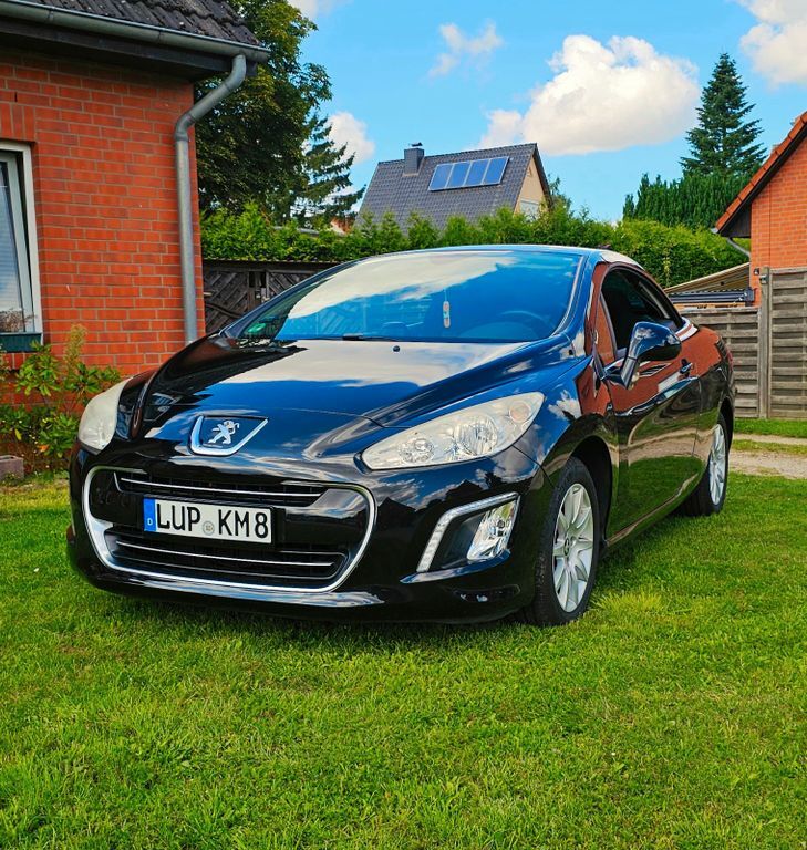 Peugeot 308 112.300 km 5.980 € Wittenförden 19073
