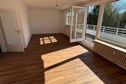 Wohnung Hamburg Sasel - 2 Zimmer, 76 m&sup2;, 1.000&euro; | Angebot:26377927