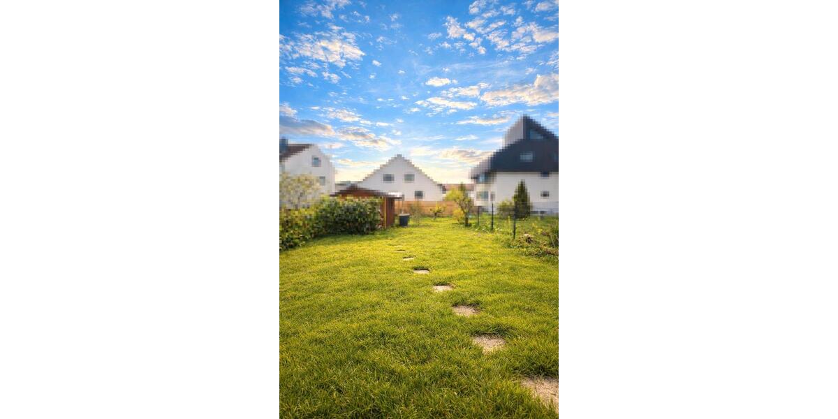 Reihenhaus Süßen - 7 Zimmer, 202 m&sup2;, 590.000&euro; | Angebot:26163656