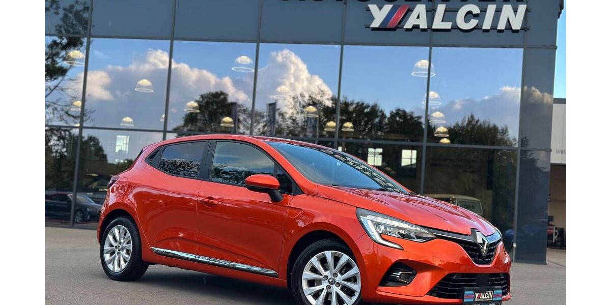 Renault Clio 46.646 km 15.290 &euro; Aurich 26605