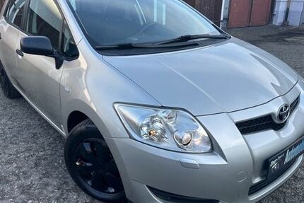 Toyota Auris 94.756 km 6.000 &euro; Chemnitz 09111