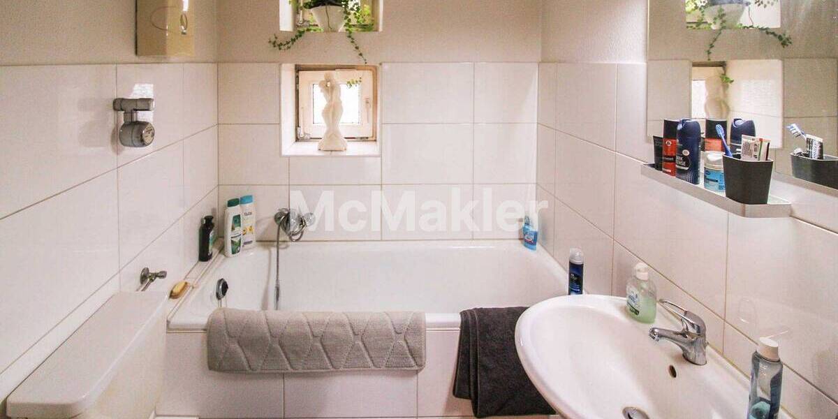 Mehrfamilienhaus, Wohnhaus Duisburg Bergheim - 9 Zimmer, 218 m&sup2;, 449.000&euro; | Angebot:26768632