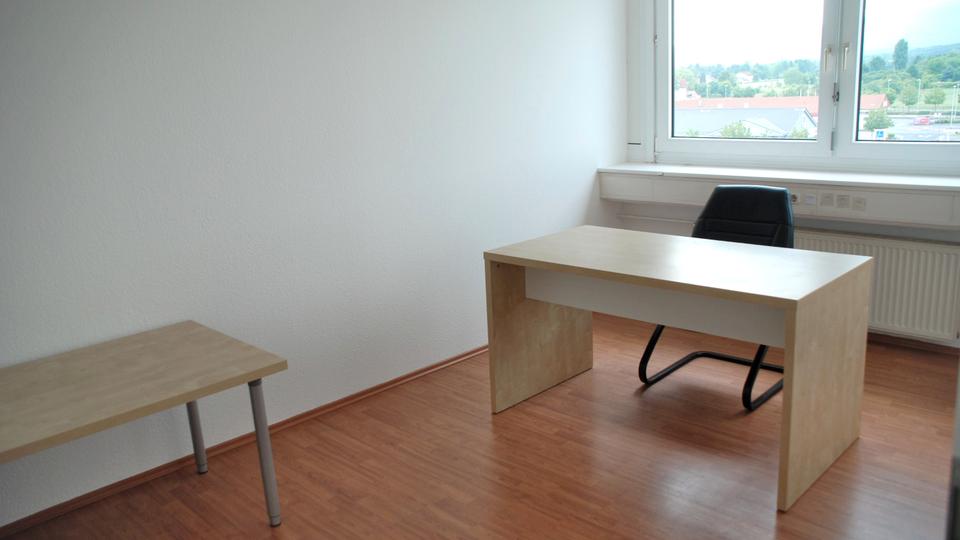 Gewerbeobjekt Steinbach (Taunus) - 499&euro; | Angebot:26416519