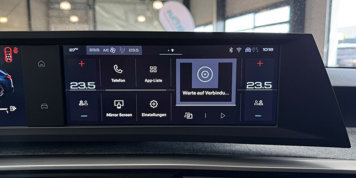 Peugeot 5008 145 Mild Hybrid Allure7 Sitzer LED CAM 18.200 km 27.520 &euro; Lich 35423