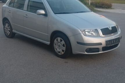 Skoda Fabia 88.000 km 2.200 &euro; Bogen 94327