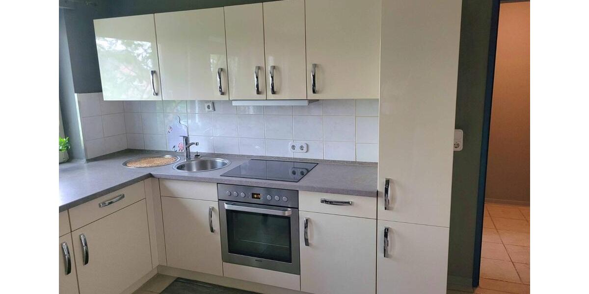 Helle 2-Zimmer-Wohnung in zentraler Lage von Hünxe-Drevenack zimmer