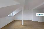 Bezaubernde und frisch modernisierte 3-Zimmer-AltbauWohnung mit Tageslichtbad