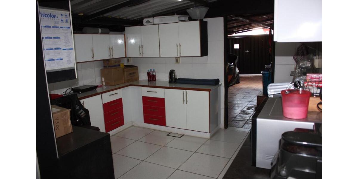 Einfamilienhaus Pfungstadt - 5 Zimmer, 260 m&sup2;, 300.000&euro; | Angebot:24476574