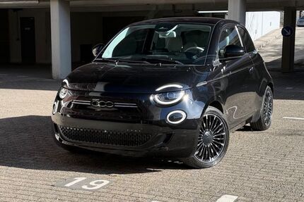 Fiat 500e 12.490 km 19.800 &euro; Berlin 13507