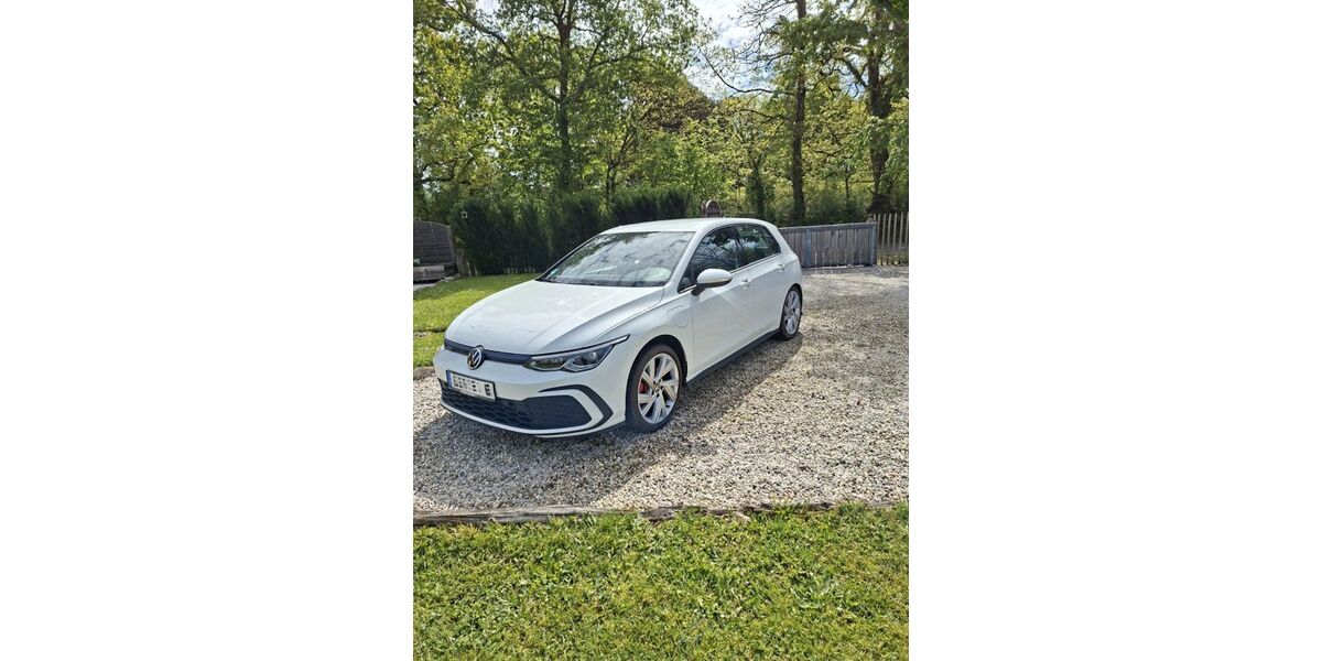 VW Golf 49.000 km 20.900 &euro; Kösching 85092