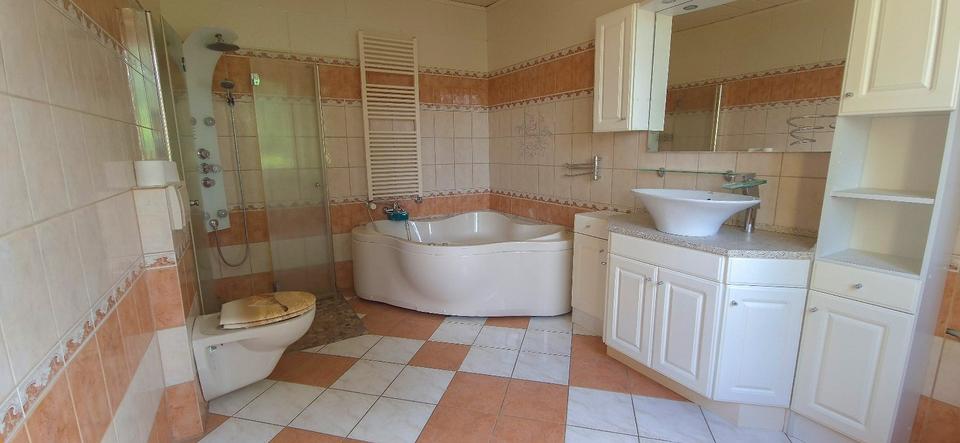 Mehrfamilienhaus, Wohnhaus Neuenhagen bei Berlin - 11 Zimmer, 280 m&sup2;, 870.000&euro; | Angebot:26876950