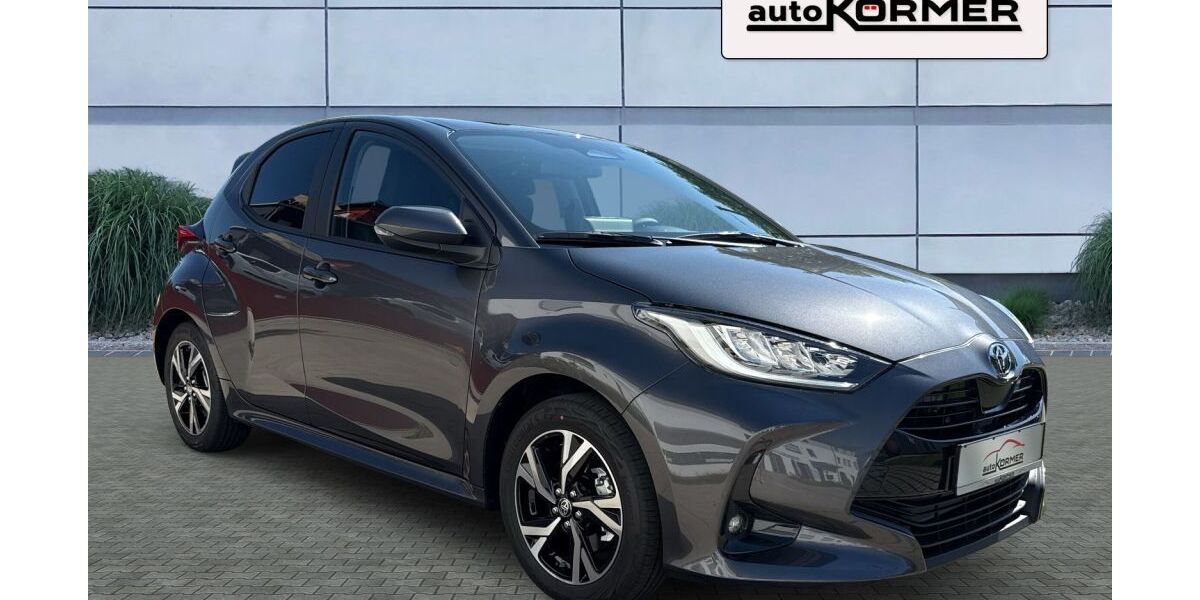 Toyota Yaris 3.780 km 23.880 € Ismaning 85737