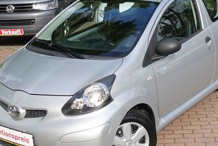 Toyota Aygo (X) 40.000 km 3.980 &euro; Dresden 01239