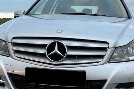 Mercedes-Benz 220 250.000 km 9.499 &euro; Neunburg v. W. 92431