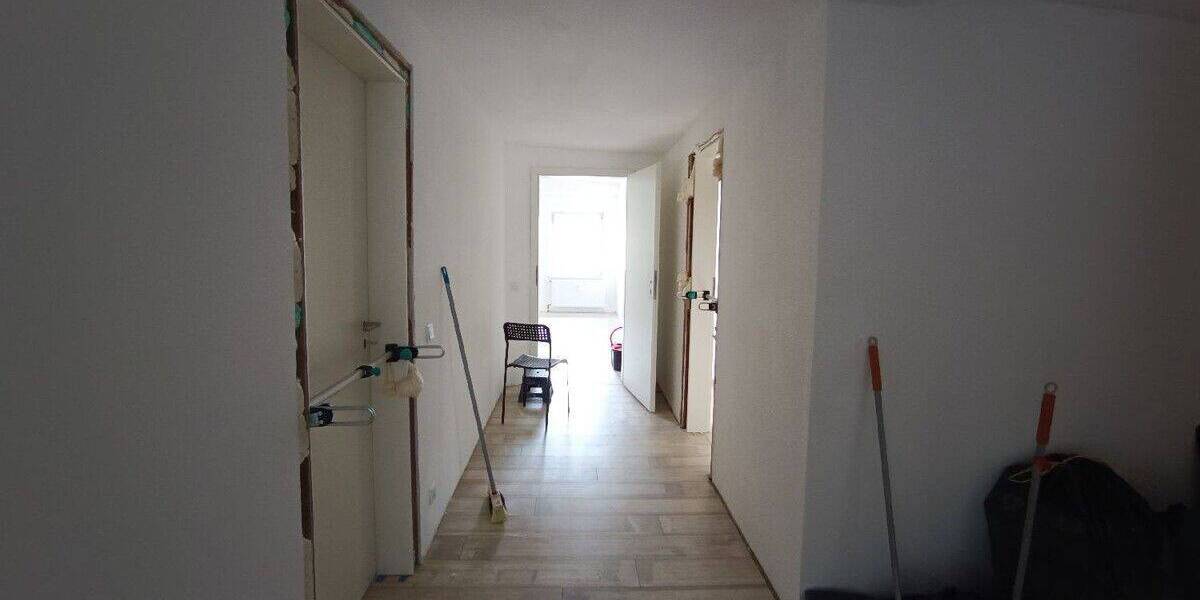 Etagenwohnung Teisnach - 5 Zimmer, 150 m&sup2;, 700&euro; | Angebot:26908829