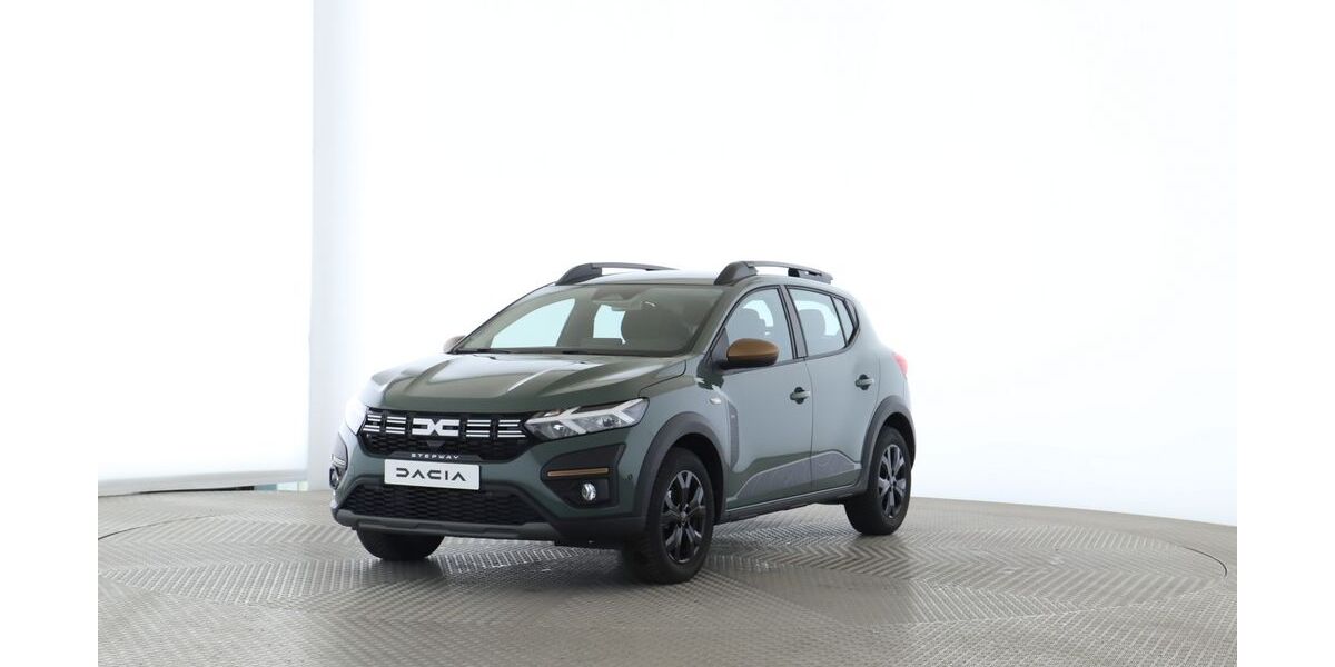 Dacia Sandero 7.968 km 18.750 &euro; Hamburg 22763