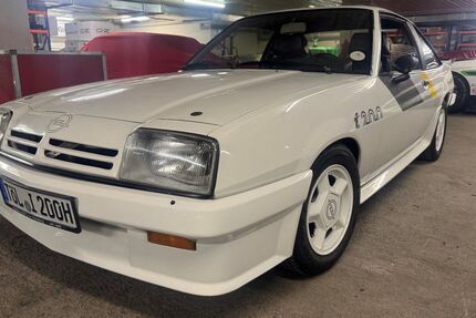 Opel Manta 96.225 km 29.900 &euro; Iffeldorf 82393