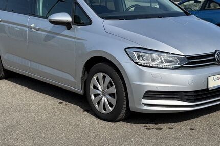 VW Touran 160.000 km 15.999 &euro; Horb am Neckar 72160