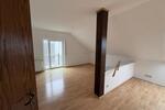 Dachgeschoßwohnung Rosbach vor der Höhe - 4.5 Zimmer, 105 m&sup2;, 1.050&euro; | Angebot:25310192