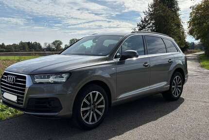 Audi Q7 168.000 km 30.000 &euro; München 81675