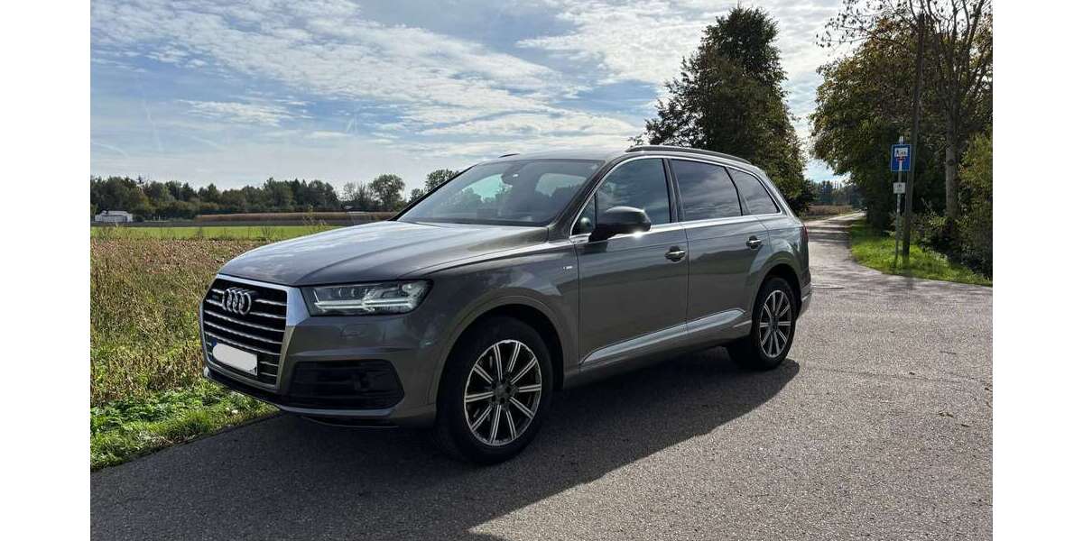 Audi Q7 168.000 km 30.000 &euro; München 81675