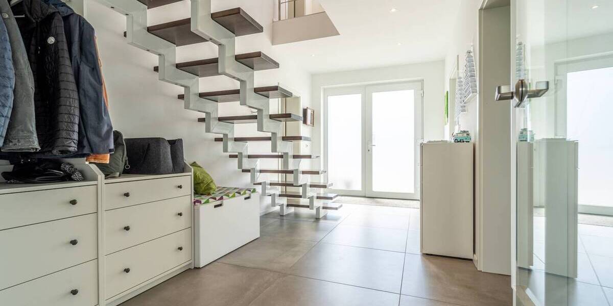 Einfamilienhaus Magdeburg Berliner Chaussee - 5 Zimmer, 168 m&sup2;, 2.000&euro; | Angebot:26454373