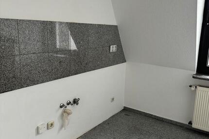 Wohnung Solingen - 4 Zimmer, 120 m&sup2;, 1.099&euro; | Angebot:24783750