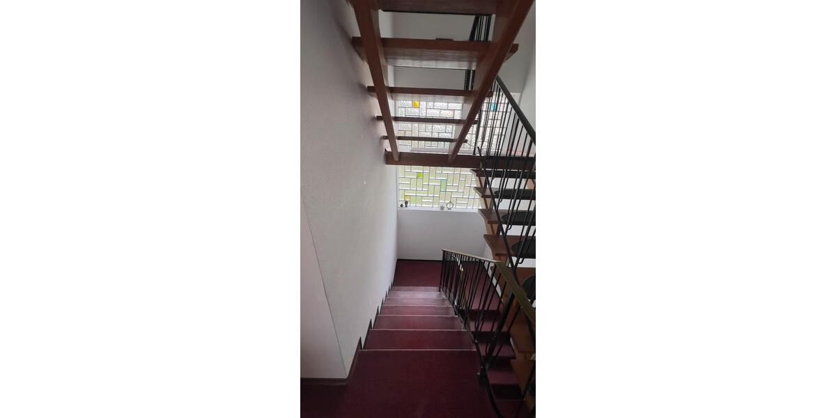 Einfamilienhaus Bisingen - 8 Zimmer, 180 m&sup2;, 1.500&euro; | Angebot:24841459