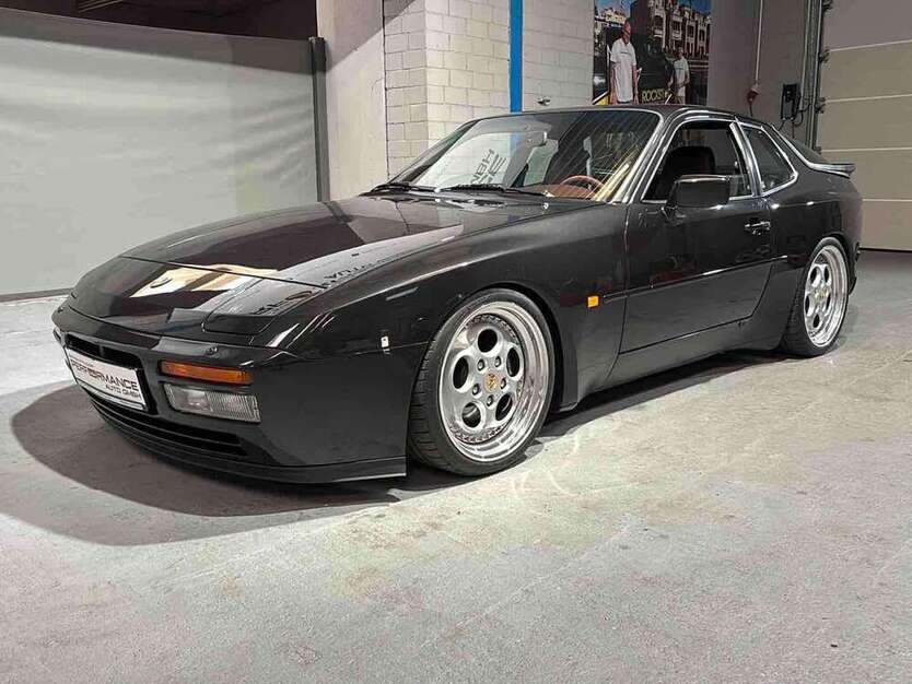 944